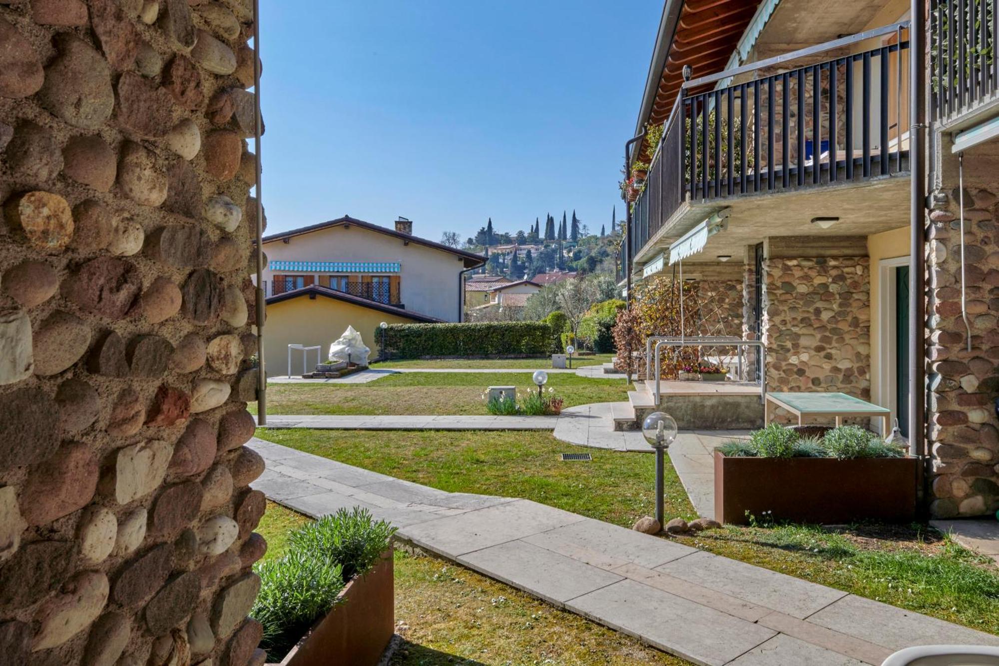 Apartmentsgarda - Baia D'Argento Residence Costermano Extérieur photo